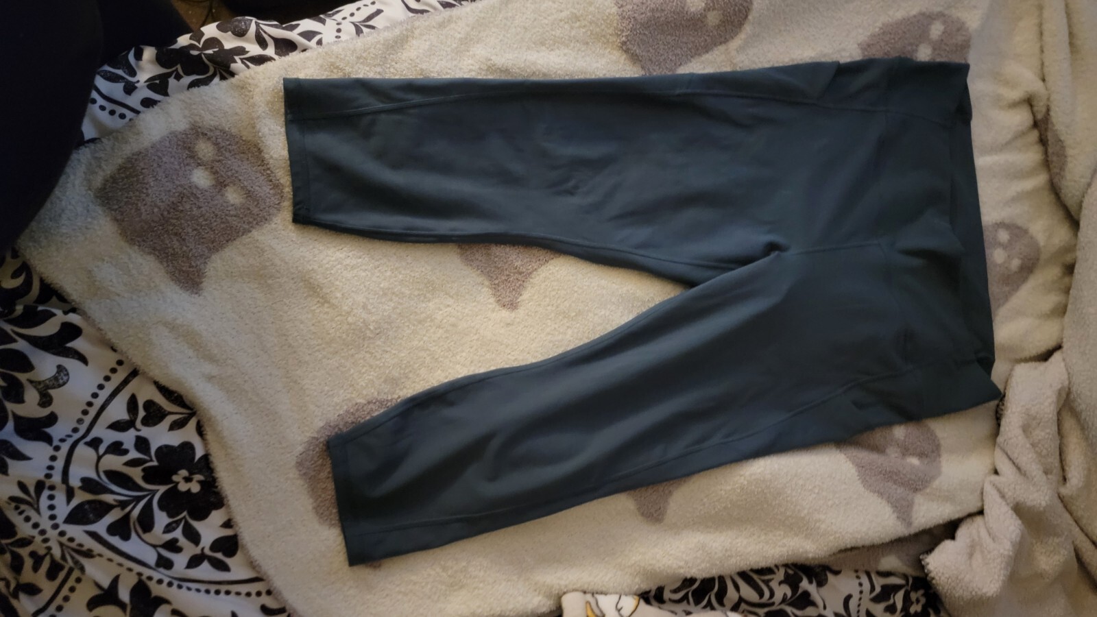 Fabletics PureLuxe High Waisted Cropped Leggings … - image 3