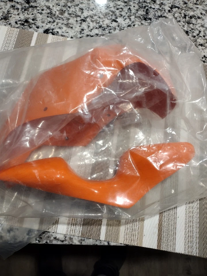 Rc MOTORCYCLE custom Orange  color  Fairing set . - Image 3 of 4