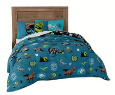 Jurassic World "Logos and Dino Silhouettes" Kids Reversible Bed Set-AB0F3B3PXHX2
