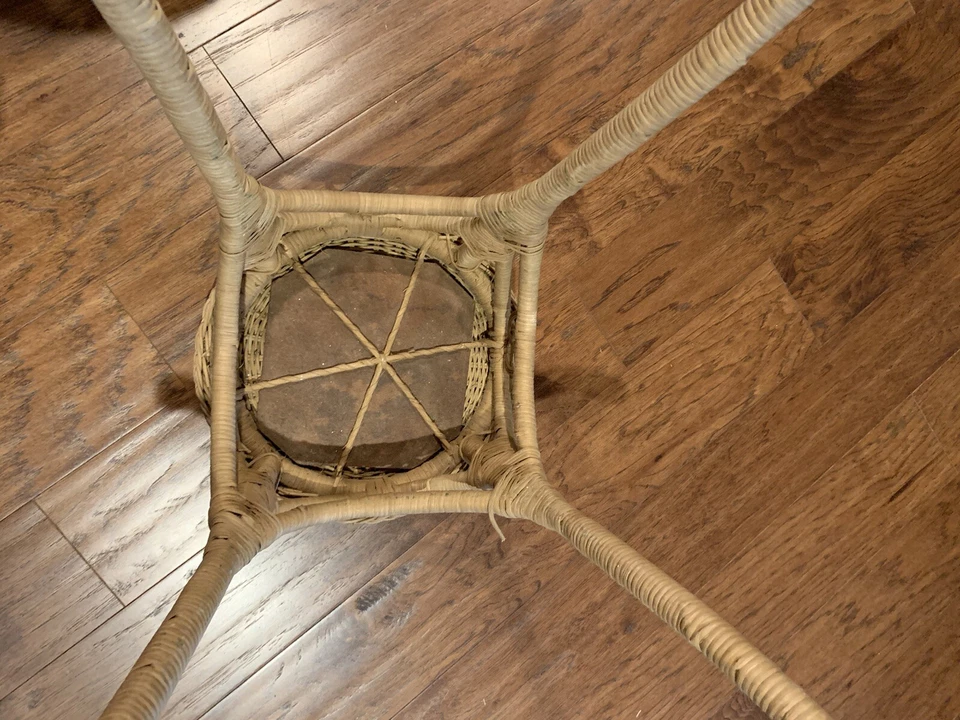 Vintage Wicker 4 Leg Vanity Stool Bathroom Bedroom Natural - Image 4 of 4