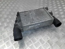 Volkswagen Passat B5 1999 Intercooler 058145805A Diesel 81kW VEI9040