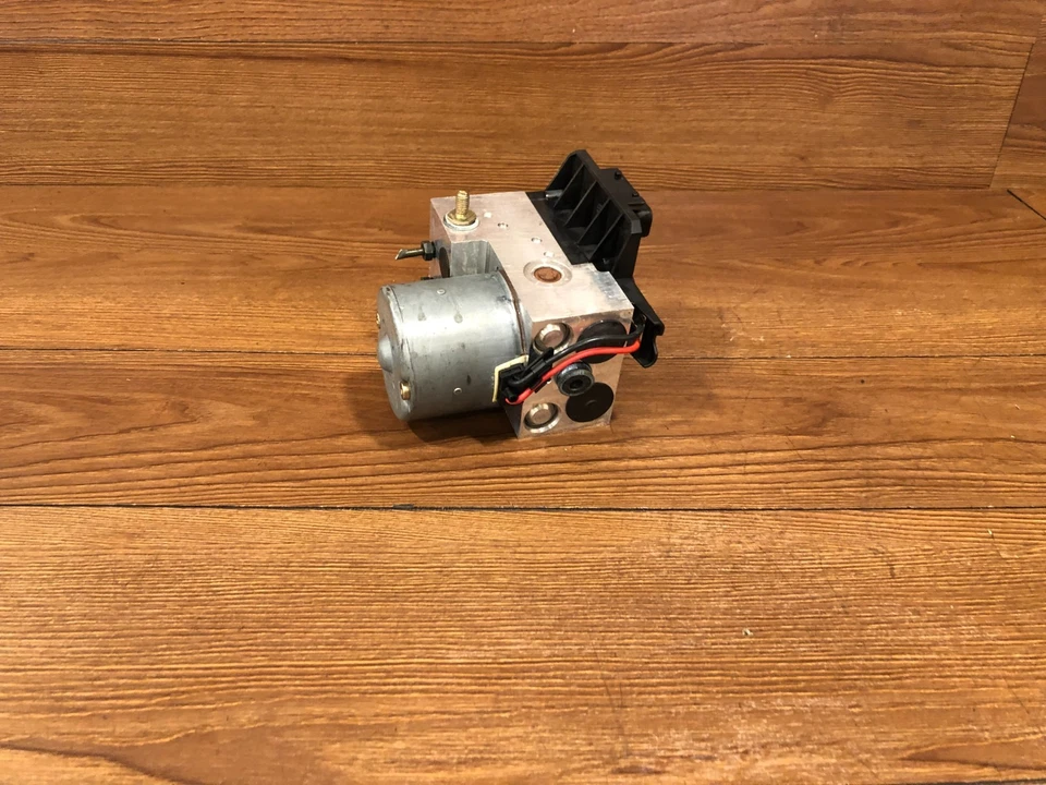 VW VOLKSWAGEN EUROVAN 2000-2004 ABS BOMBA DE FRENO SISTEMA ANTIBLOQUEO MÓDULO OEM Foto 3 de 4