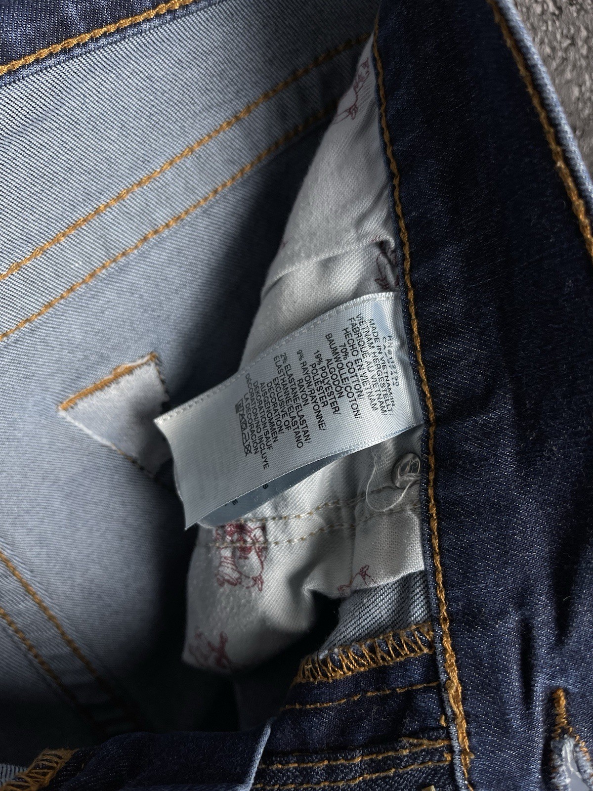 True Religion Y2K Ricky Relaxed Fit Blue Denim Vintage Shorts Men’s Size 30 thumbnail 13