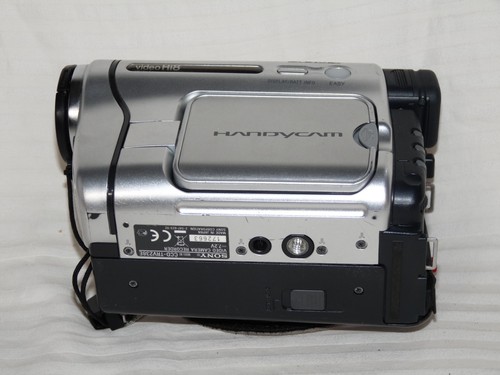Sony PAL CCD-TRV238E PAL HI8 8mm Video8 Videocamera Lettore Videoregistratore Trasferimento Video - Foto 6 di 6