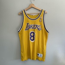 Vintage Los Angeles Lakers Jersey Mens Large Yellow NBA Kobe Bryant Champion 90s