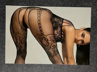 Photo Hot Sexy Beautiful Woman Panty Hose Nylon Stockings Long Legs 4x6 Picture