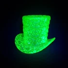 Fenton Daisy and Button Glass Top Hat – Vintage Art Glass Vase 3.75"X5"X5"