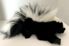 FOLKMANIS SKUNK HAND PUPPET Full Body Realistic Made in USA Stuffed Plush Animal