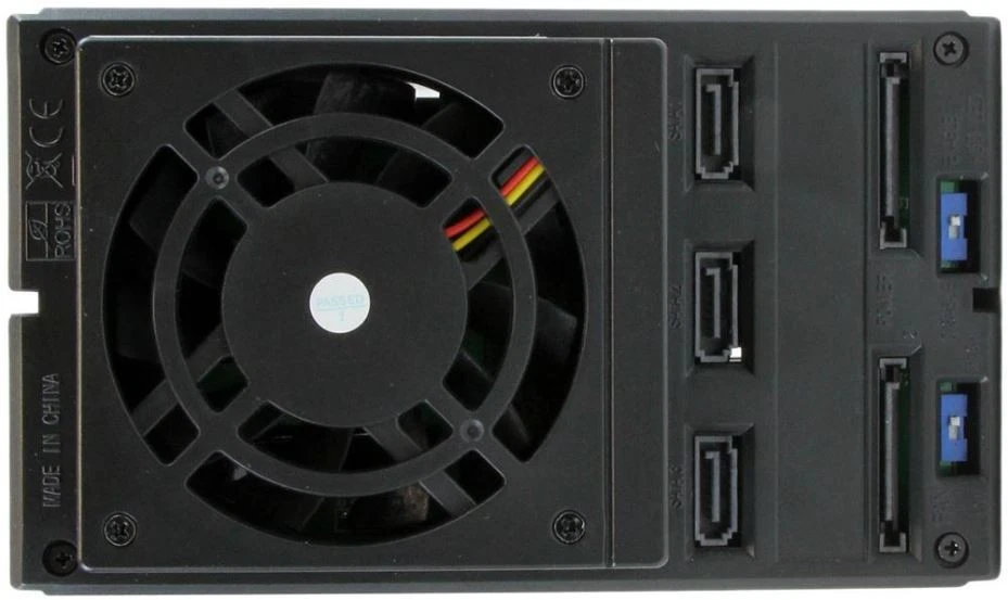 STARTECH - Rack Mudah Alih Hot Swap 3 Bay untuk HDD 3.5” SAS / SATA 6Gb/s - Image 4 of 4