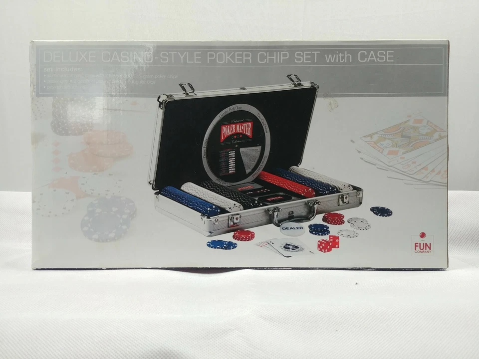 300-Chip Poker Set with Aluminum Case for Texas Hold'em New - Image 4 of 4