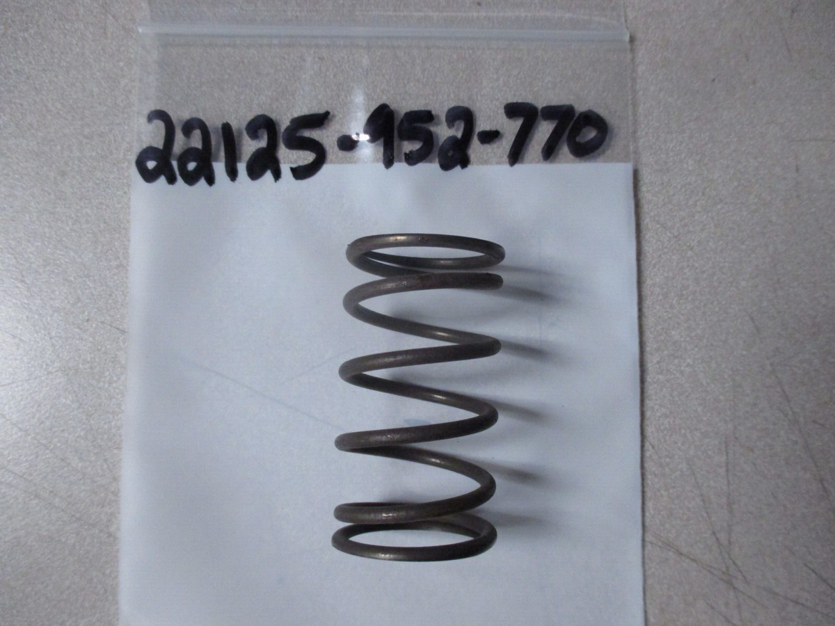 その他 r NOS Driven Face Spring Fits: Honda HR21 22125-952-770 | eBay