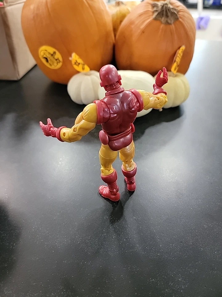 Iron Man Tony Stark ToyBiz 2002 Marvel Legends Serie 1 Foto 3 de 4