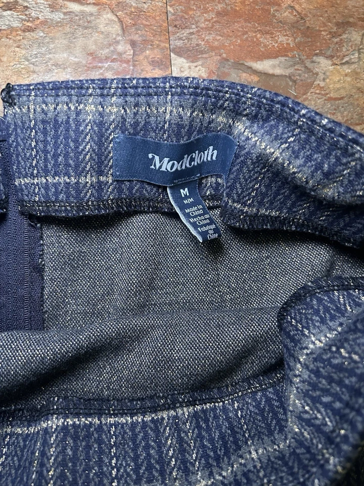 ModCloth Navy Preppy Plaid Academia Tweed Mini Skirt Size M - Image 3 of 4