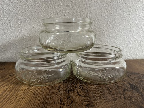 Ball MASON JARS 250 ml 8 oz. Short Wide Mouth Squatty 125 - No Lids - Set of 3 - 第 1/15 張圖片