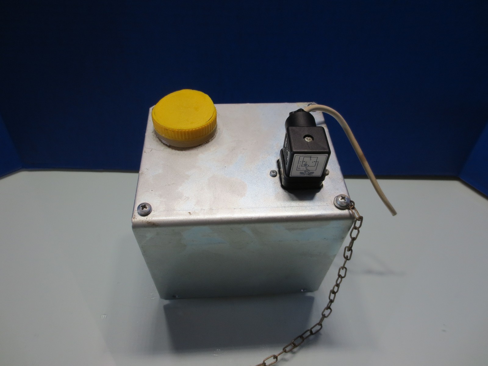 ILC OIL LUBE LUBRICATOR LUBRICATION UNIT 1276358 70.512.0 2000 CINCINNATI 1000 E eBay