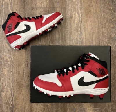 Air Jordan 1 Retro Mid TD Chicago Red Size 9.5 Football Cleats w