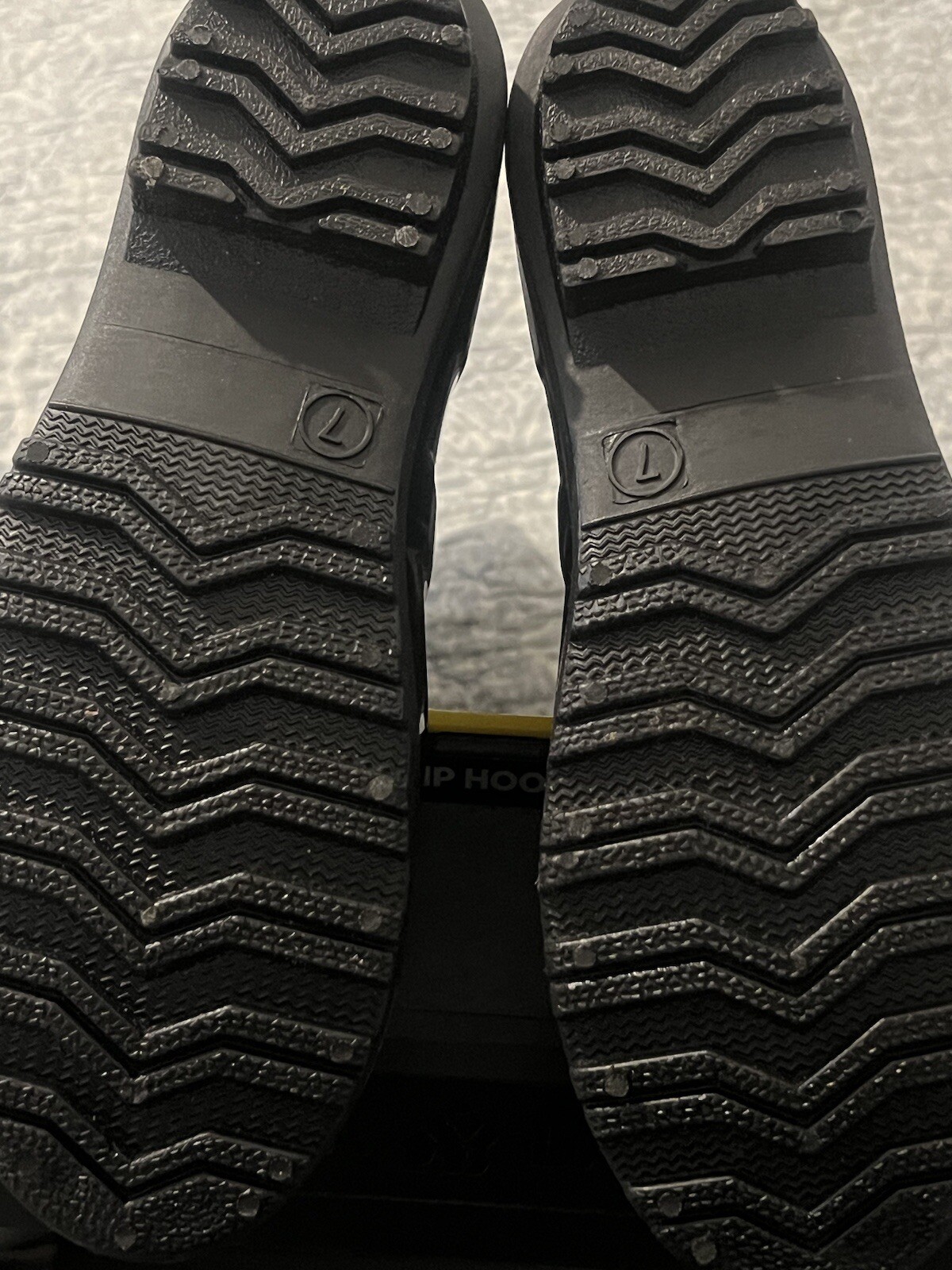 Waterproof Black Rain Boots for Women Fashionable & Comfortable-image