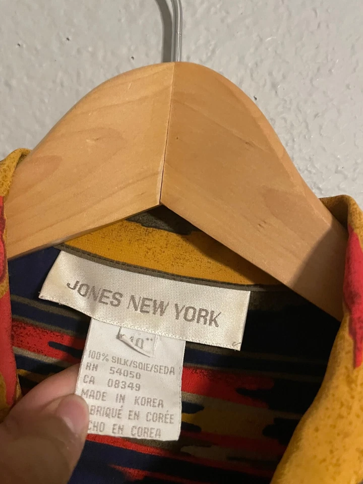 Top vintage Jones New York para mujer talla 10 colorido abstracto seda satinado artístico años 90 Foto 2 de 4