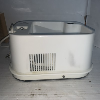 Magic Mill III Plus High Speed Flour Grain Mill Model No. 100 NO