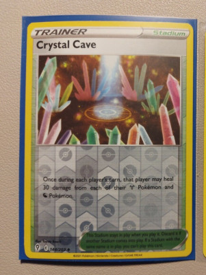 reverse holo Crystal Cave 144/203 Pokemon card Evolving Skies uncommon NM
