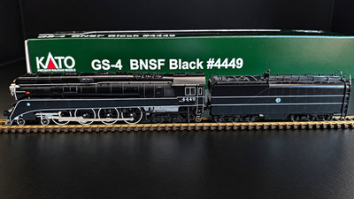 KATO N Scale BNSF GS-4 Steam Locomotive #4449 4-8-4 DC Analog 126-0208