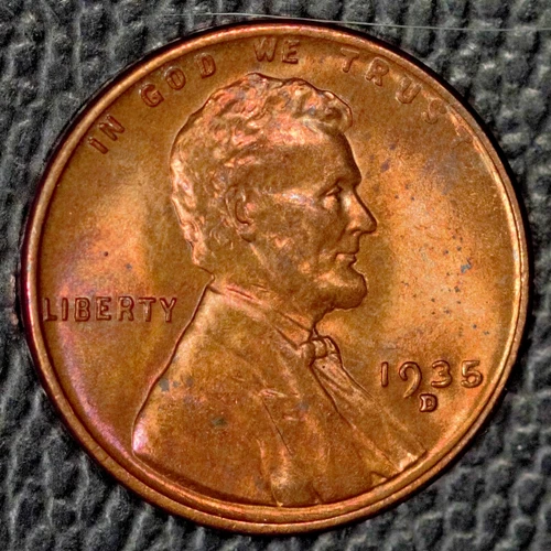 1935-D Lincoln Cent, Choice BU, Light Toning, Raw