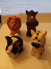 FISHER-PRICE LITTLE PEOPLE 2 LOT OF 4 ANIMALS LION BUNNY HORSE ZEBRA