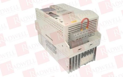 LENZE ECSEE040C4B / ECSEE040C4B (NEW IN BOX)