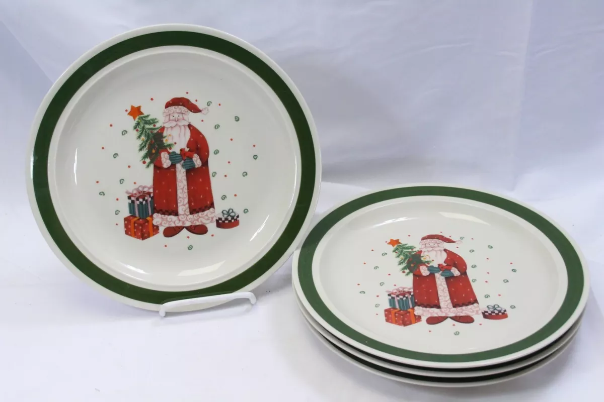 Santa 2025 dinner plates