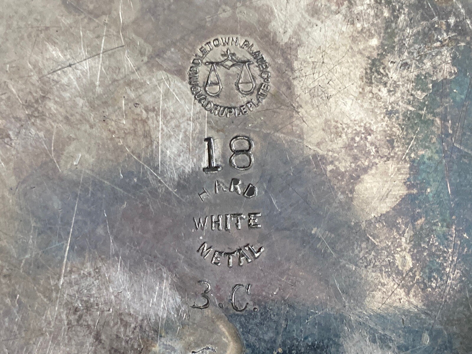 The Middletown Plate Company Dish Trinket Tray Quadruple Plated 18 White Metal