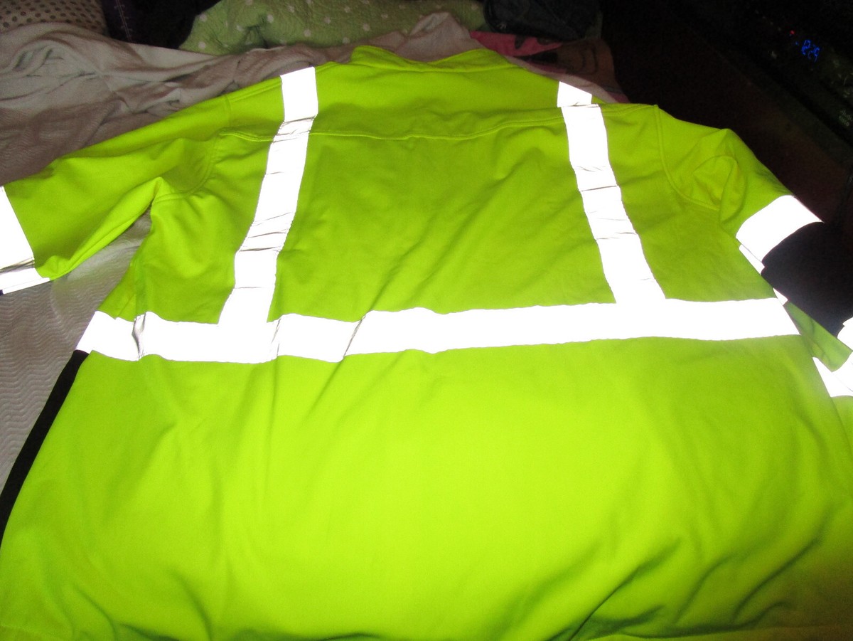 NWT WILD WEAR HIGH VISABILITY ANSI TYPE R CLASS SOFTSHELL JACKET - Main Image