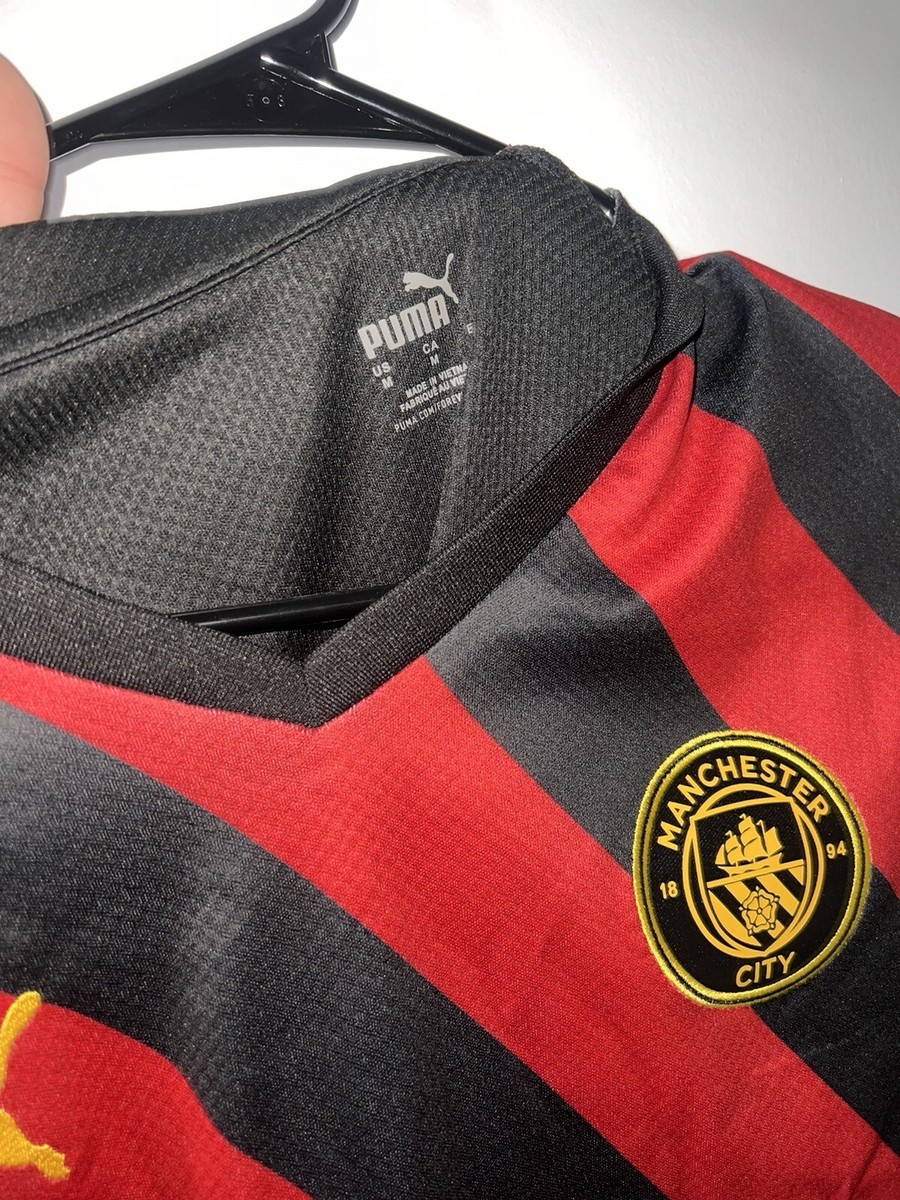 Julian Alvarez #19 Mens MEDIUM PUMA Manchester City Away Jersey