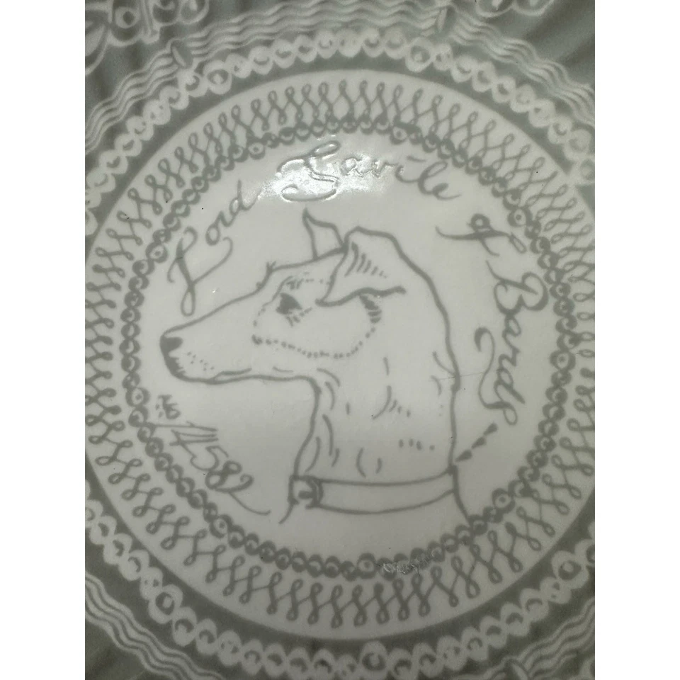 "Plato para perro galgo Anthropologie gris blanco acanalado 8,5""" Foto 3 de 4