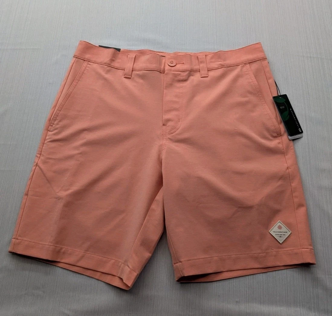NEW Travis Mathew Golf Mens Performance TECH Chino Shorts 8" Sz 32