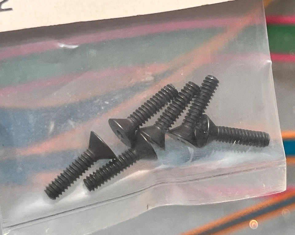 Team Associated RC10 1:10 Flat Head Screws 4-40 x 1/2in #6922 FACTORY SEALED NEW - Image 2 of 2