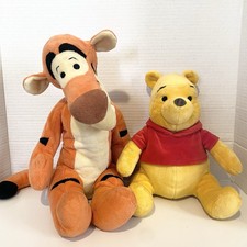Pooh Bear And Tigger Disney Plush 14  