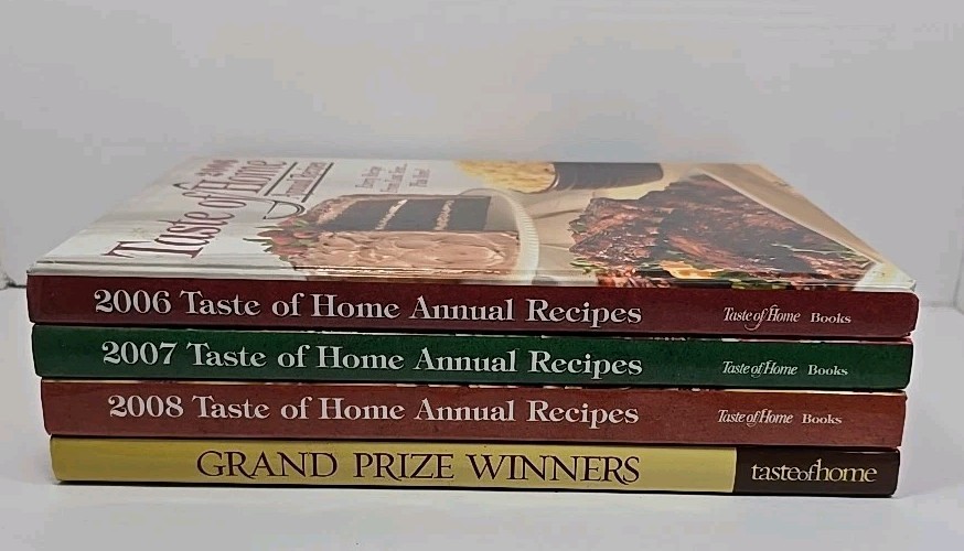 Lot of 4 Taste Of Home Annual Recipes Cookbooks 2006 2007 2008 &Grand Winners