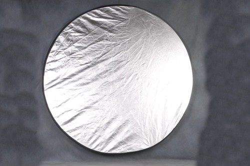 Impact 5-in-1 Collapsible Circular Photographic Reflector Disc - 42 in - Picture 5 of 7