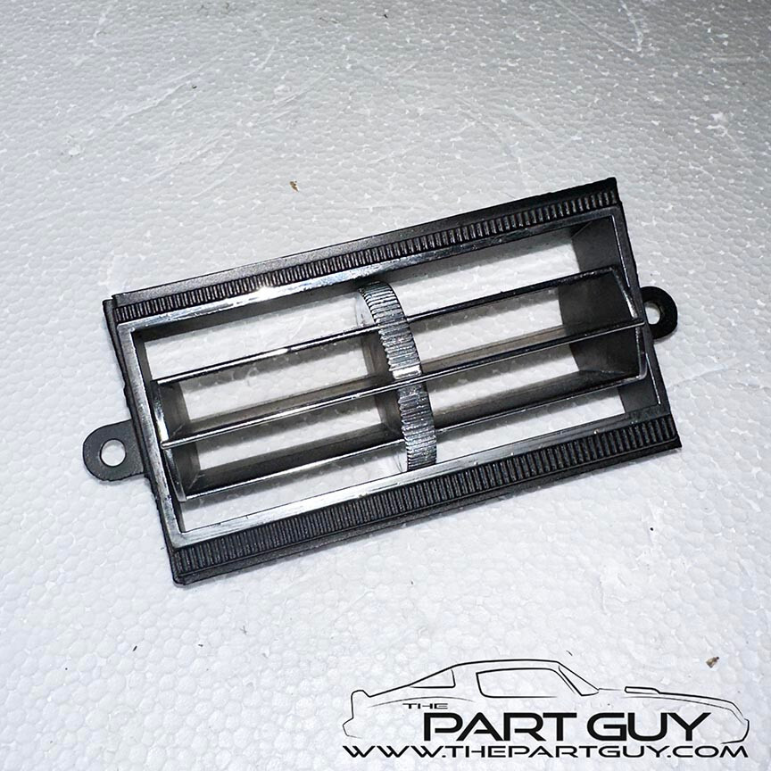 66-67 Cutlass A/C CENTER VENT Air Conditioning Olds AC F-85