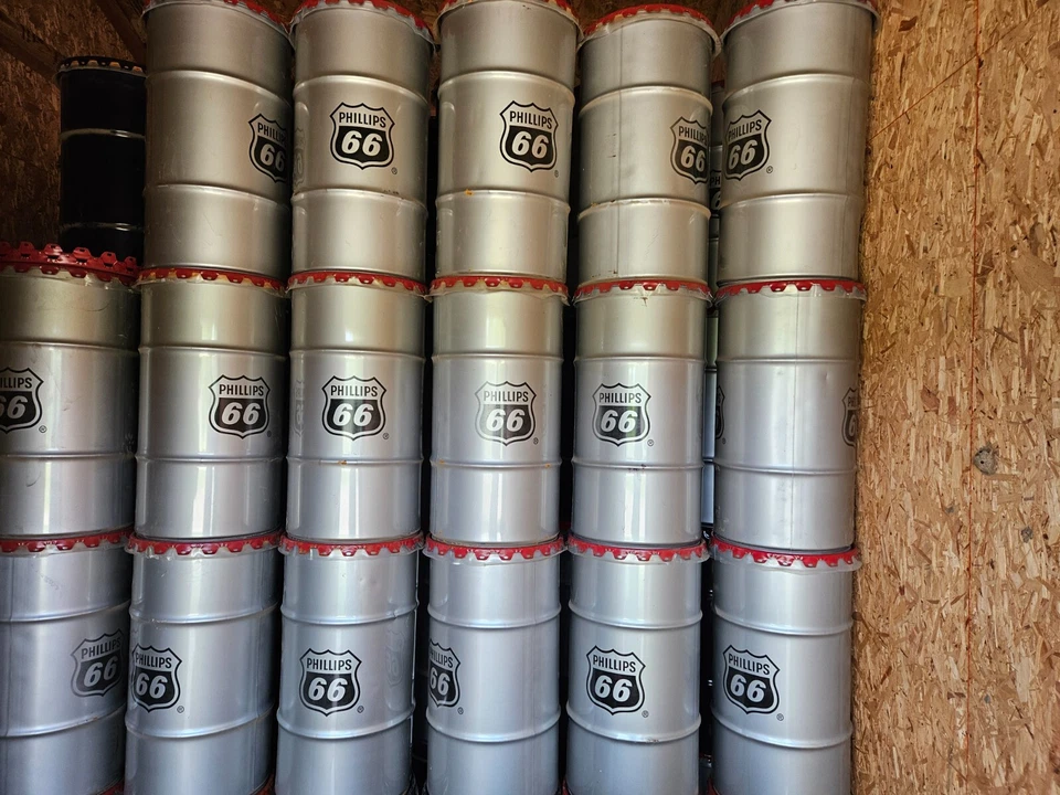Tambor de barril de aceite Phillips 66 vintage nuevo de colección 16 galones / LOTE DE 25 / arte cueva nuevo en stock Foto 2 de 4