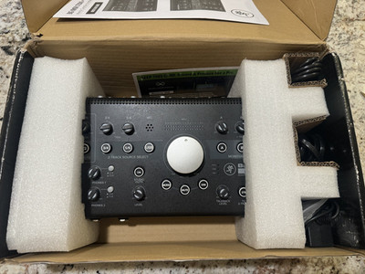 Mackie Big Knob Studio+ Plus 4x3 Monitor Controller