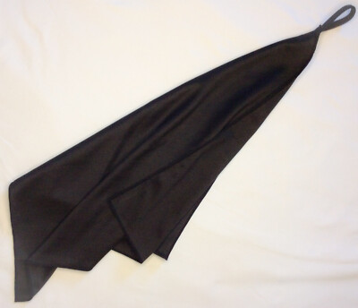 Brillenputztuch Mikrofaser groß 36 x 36 cm mit Schlaufe schwarz