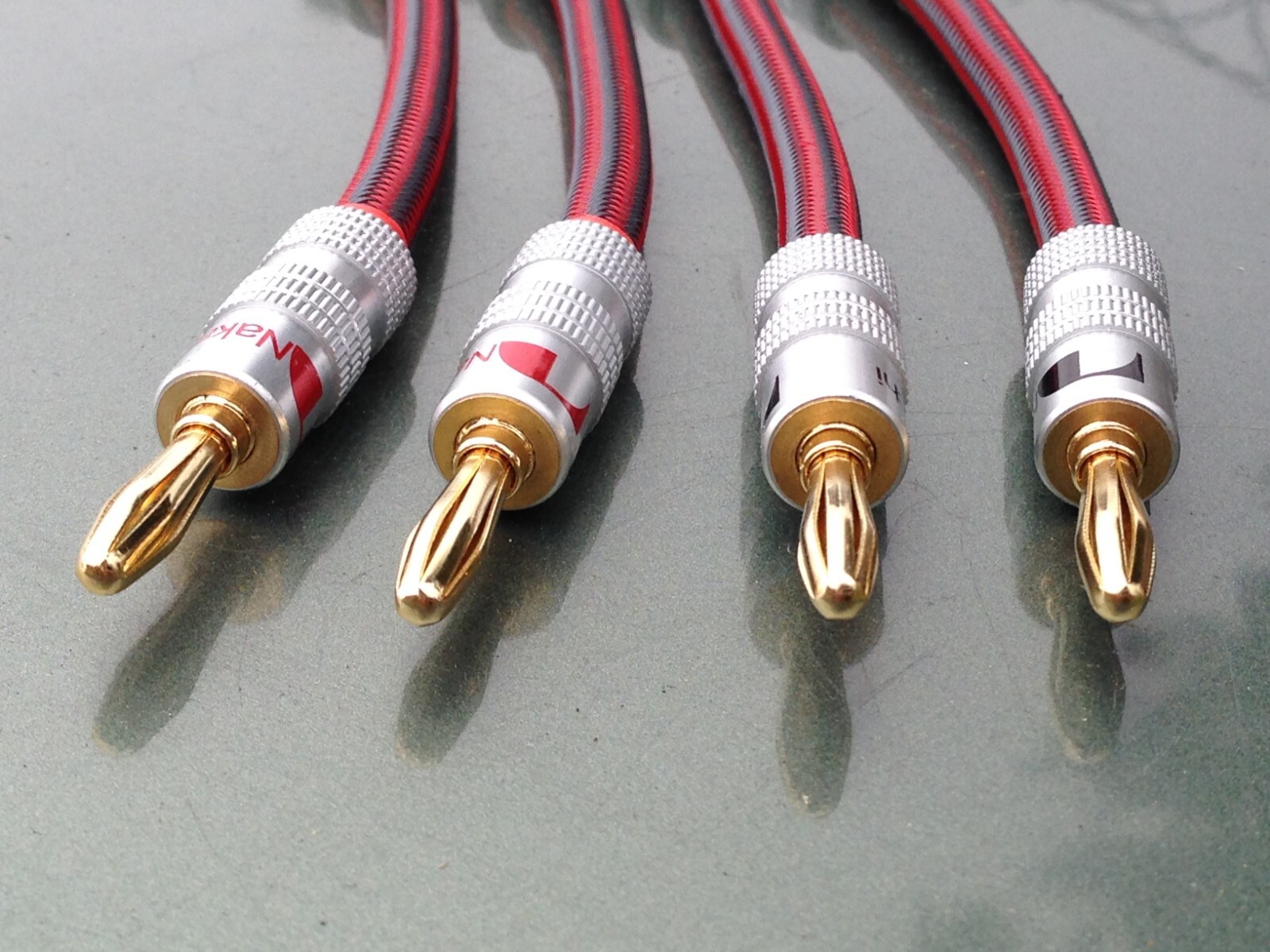 Set 4 Mogami Audiophile Bi Wire Speaker Jumper Cables Banana to Banana