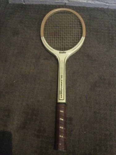 Slazenger Rally Delta - Top Condition for age-Grip 4