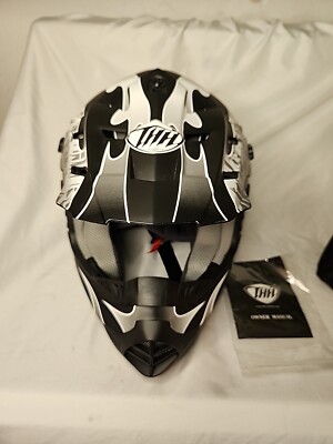 THH Motorcycle Helmet DOT TX-12 Size  Youth