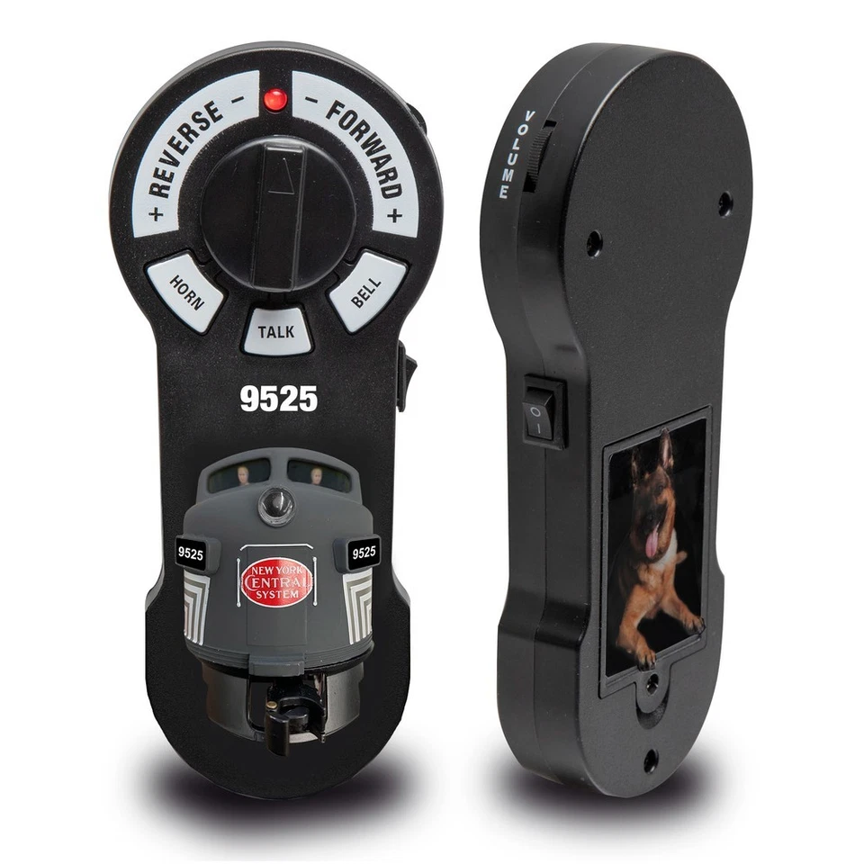 Menards O Gauge Powered NEW YORK CENTRAL F Unit Diesel Locomotive AA Set - Image 3 of 4