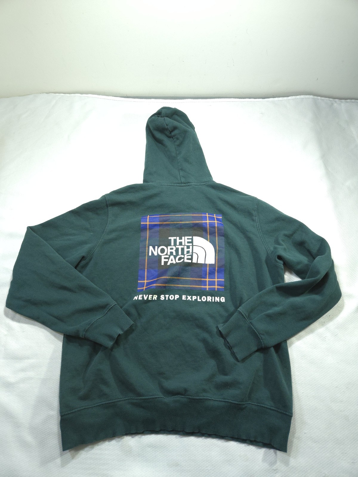 The North Face Men's Medium Green Printed Box Hoodie Sweatshirt Pullover
