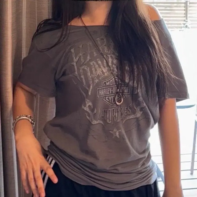 Harley Davidson Off-Shoulder Vintage Gray T-Shirt Women