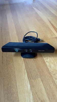 Microsoft Kinect Sensor for XBox 360 - WORKING