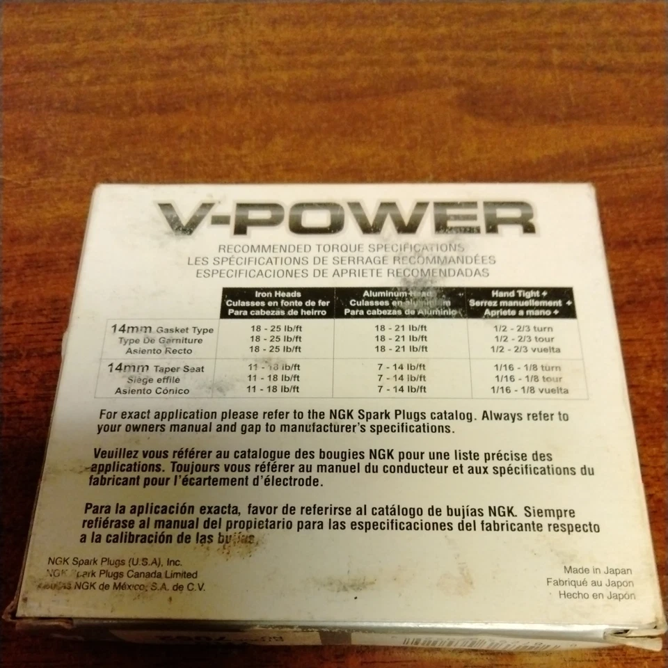 NGK 7052 YR5 Spark Plug Pack of  4 - Image 2 of 4